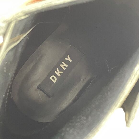 DKNY NWOT Corrie Suede Heeled Boot - Women’s 7 1/2 - Picture 8 of 9